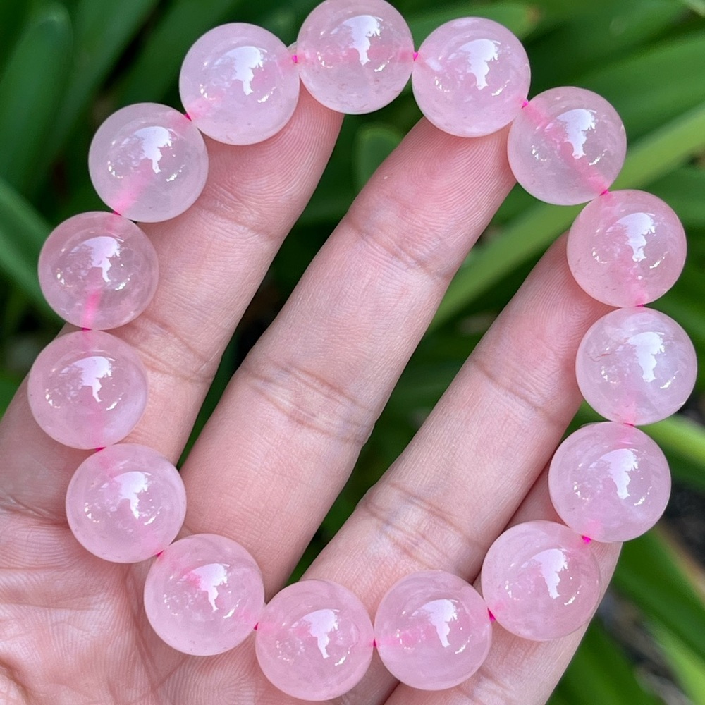 14mm stretchable Madagascar purple‎ rose quartz bracelet